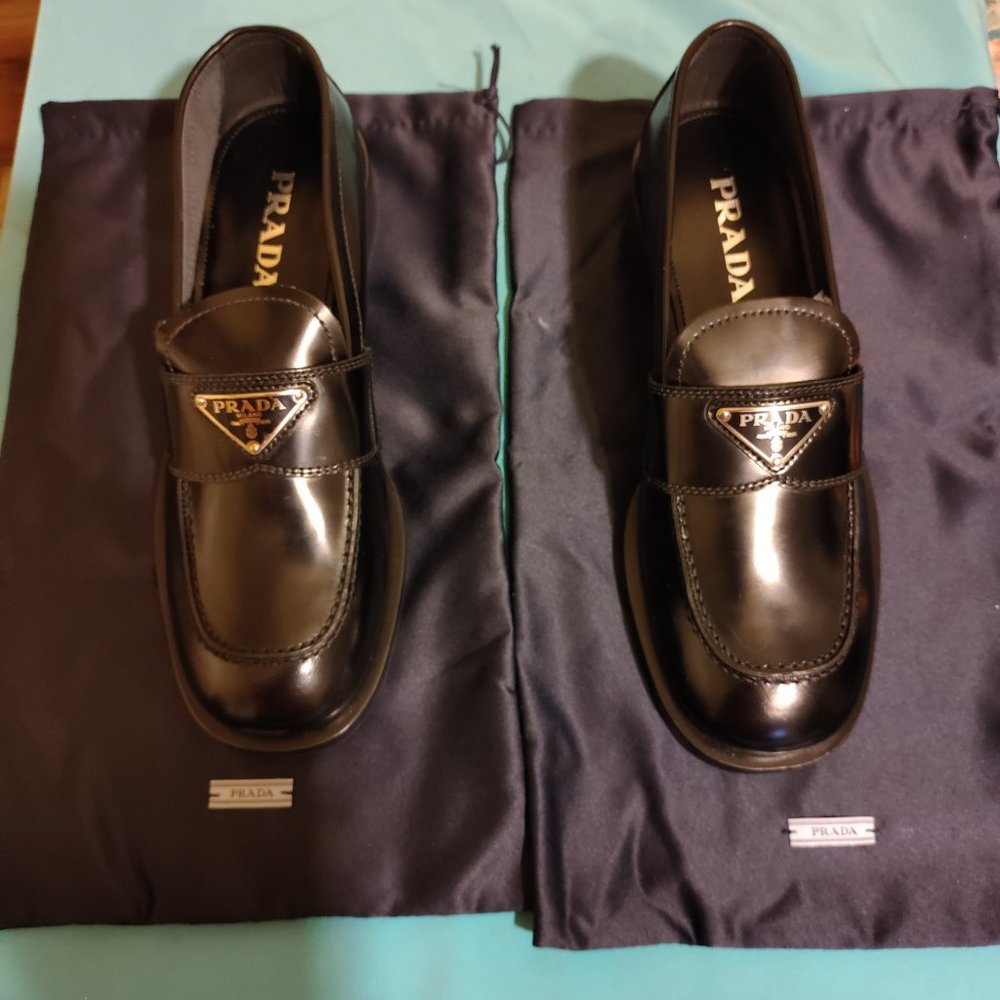 NEW PRADA Calzature Donna Loafers original box and dust bags size 39 - Picture 3 of 7